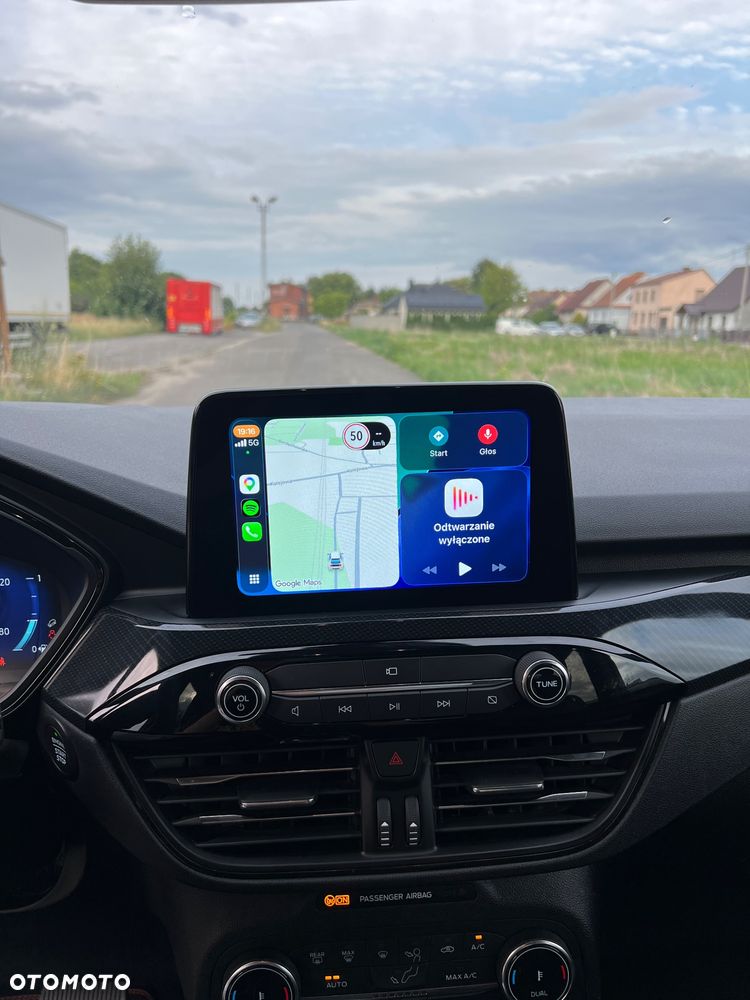 Ford Kuga 2.5 Duratec FHEV ST-LINE X - 33