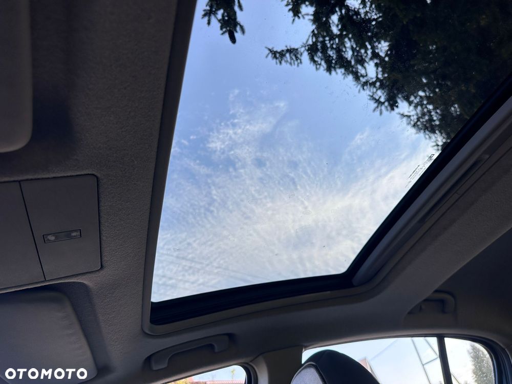 Opel Corsa 1.2 16V Essentia - 17