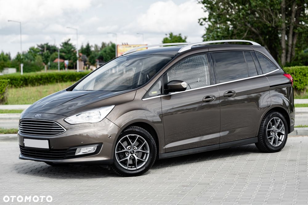 Ford Grand C-MAX - 3