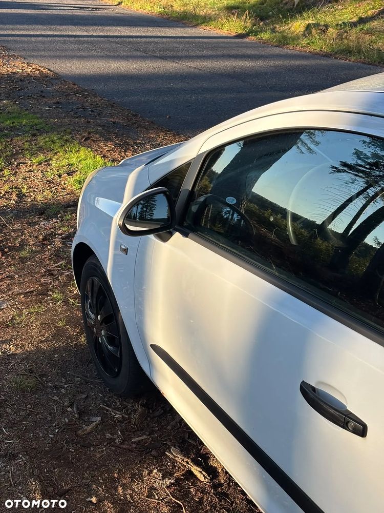 Opel Corsa 1.0 12V Essentia - 10
