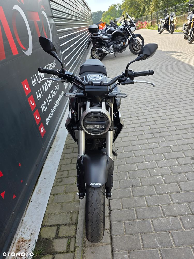 Honda CB - 15