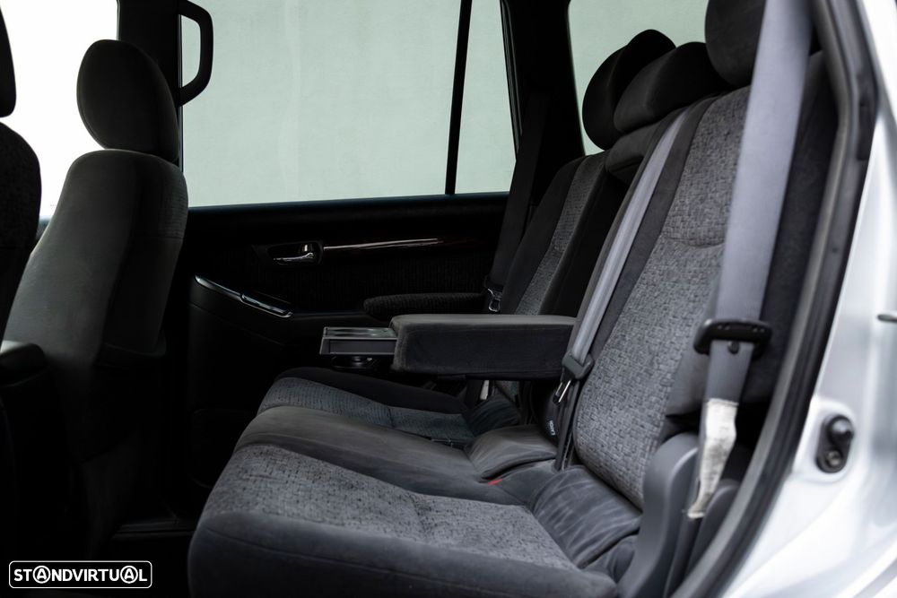 Toyota Land Cruiser 3.0 D-4D Pack A. - 28