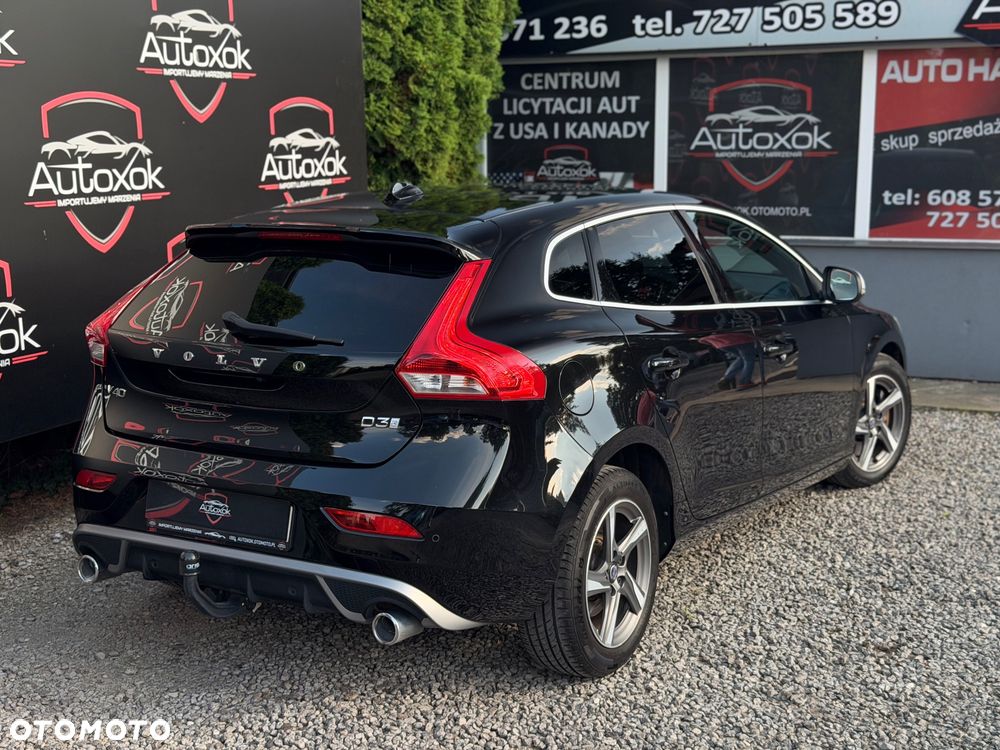 Volvo V40 D3 Geartronic RDesign - 16