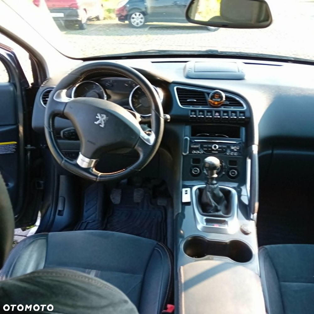 Peugeot 3008 HDi 115 Allure - 7
