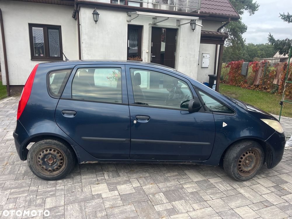 Mitsubishi Colt - 3