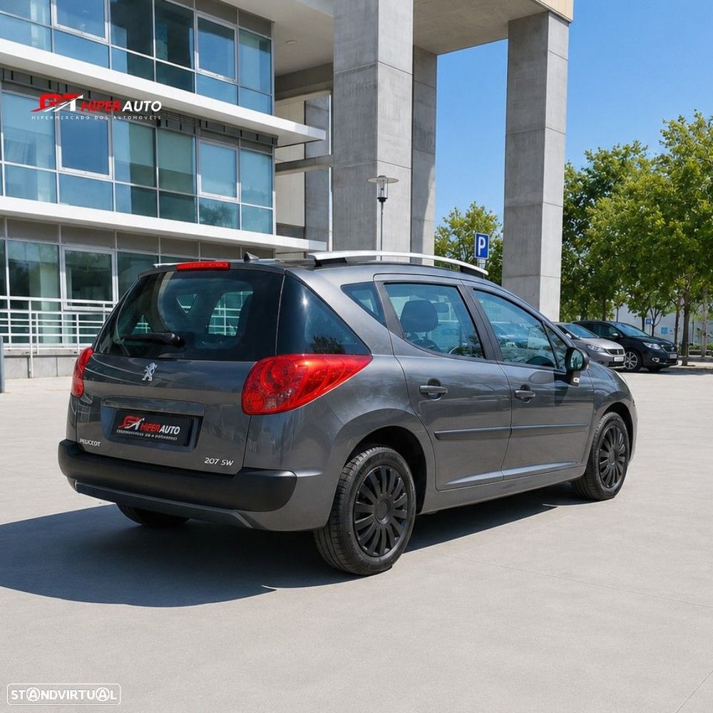 Peugeot 207 SW 1.4 Premium - 4