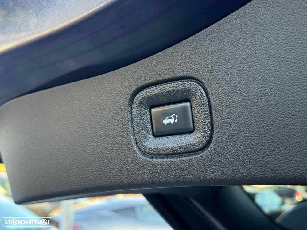 Renault Koleos 2.0 dCi Initiale Paris X-Tronic - 12