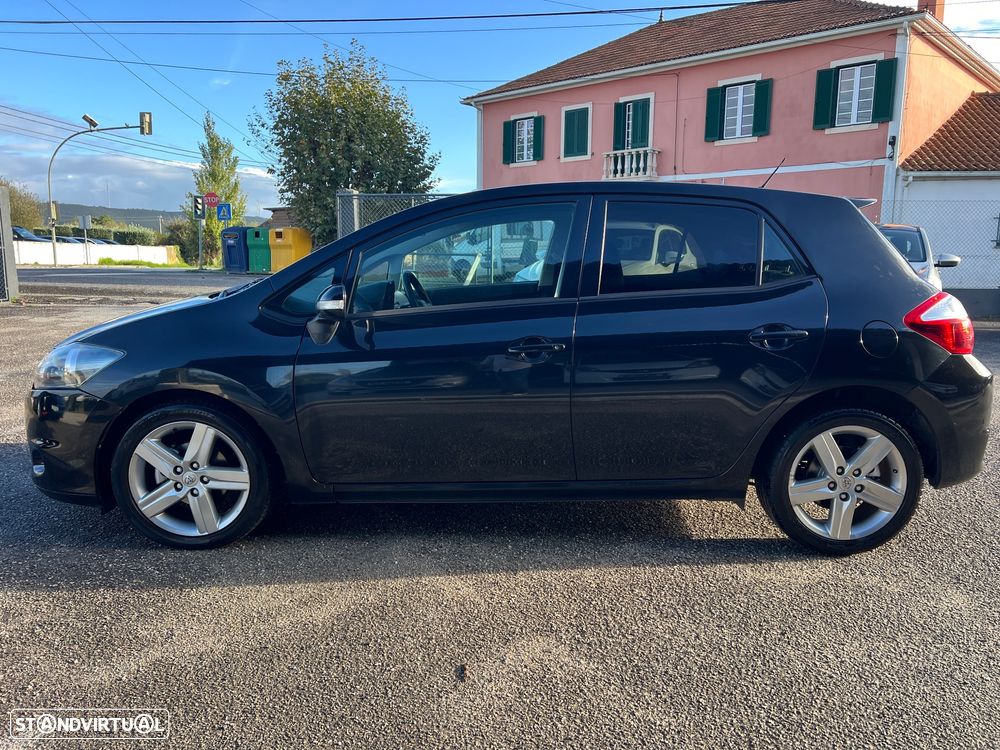 Toyota Auris 1.4 D-4D Exclusive +P.Sport+VSC - 30