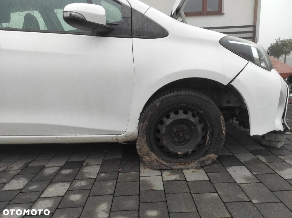 Toyota Yaris 1.33 Active EU6 - 7