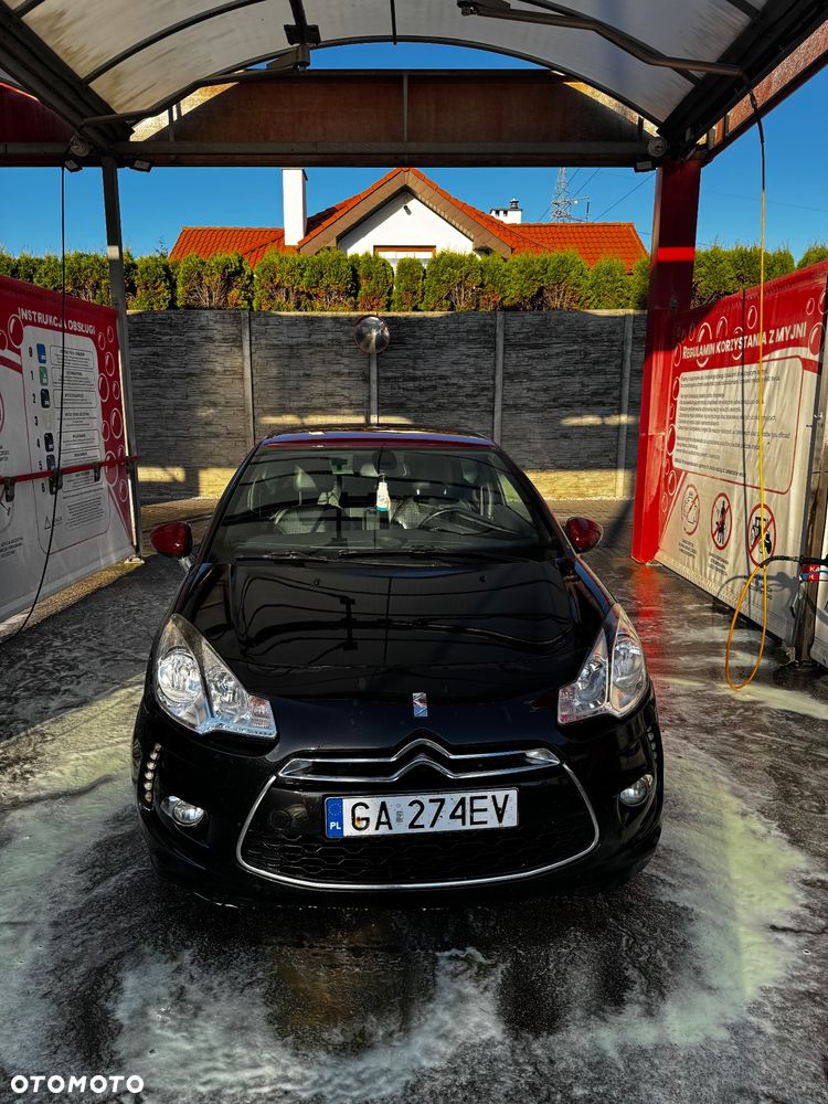 Citroën DS3 1.6 HDi SportChic - 12
