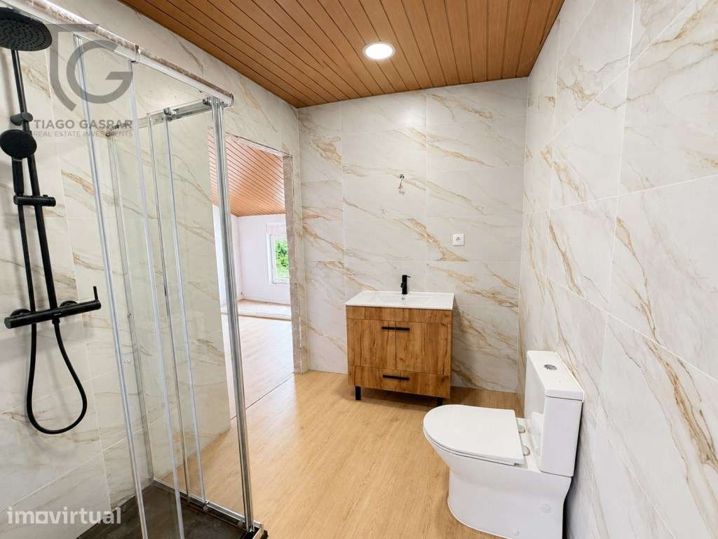 Moradia T3 totalmente remodelada na Comenda, Gavião - Grande imagem: 3/12