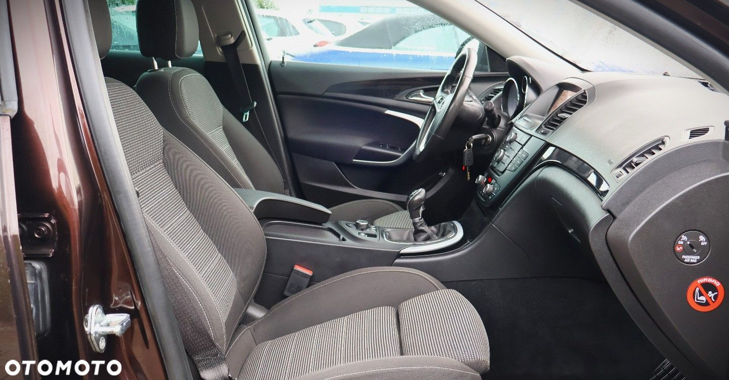Opel Insignia - 9