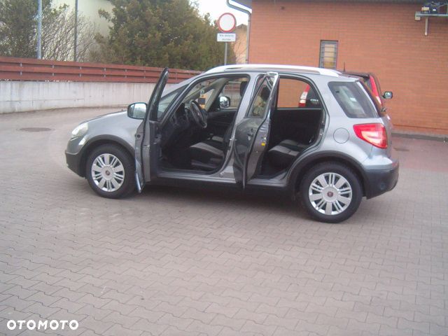 Fiat Sedici - 9