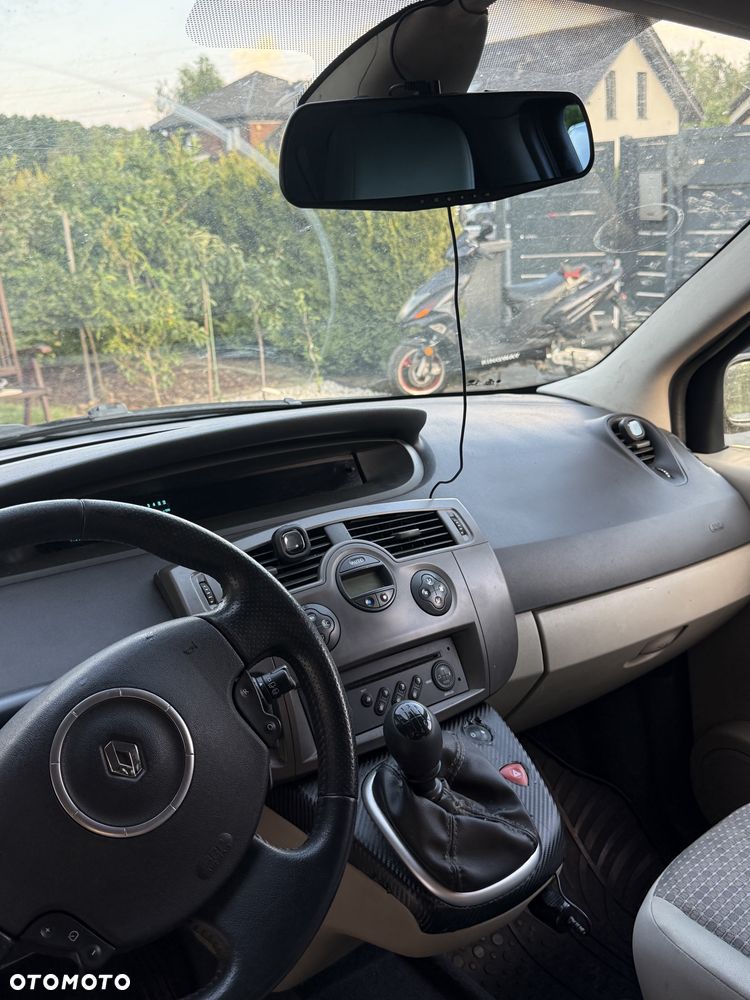 Renault Scenic - 6