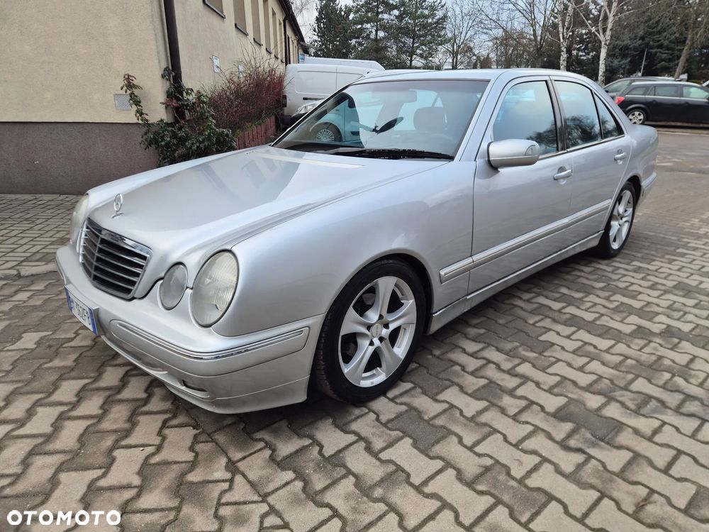 Mercedes-Benz Klasa E 220 CDI Avantgarde - 1
