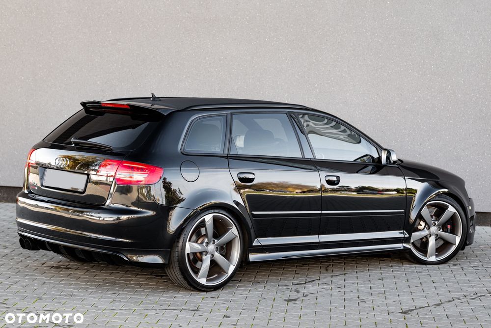 Audi RS3 Sportback - 11