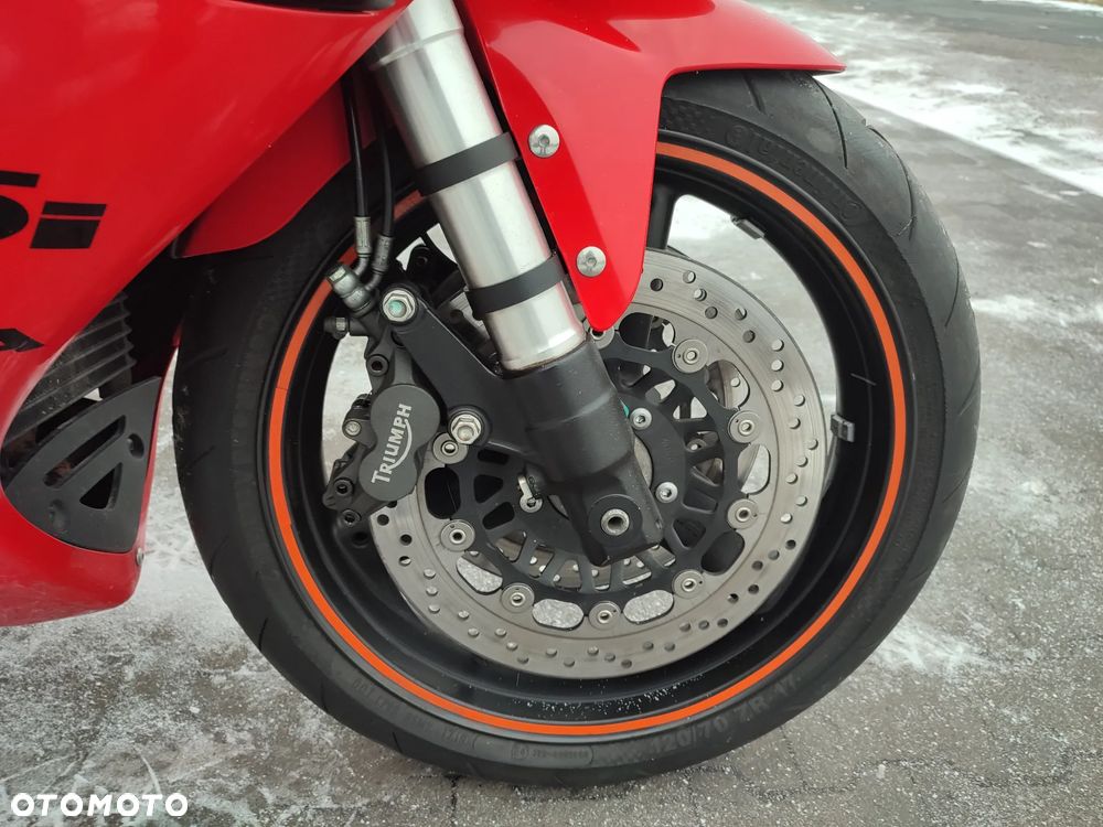 Triumph Daytona - 18