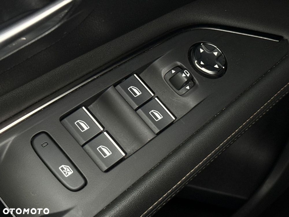 Peugeot 3008 - 29