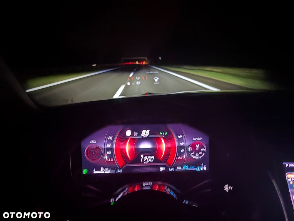 Mercedes-Benz Klasa C 220 d 4Matic T 9G-TRONIC Avantgarde - 20