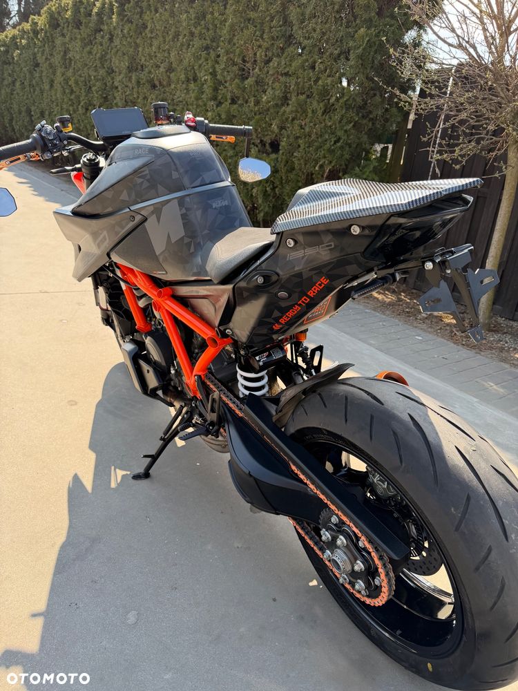 KTM Super Duke - 12