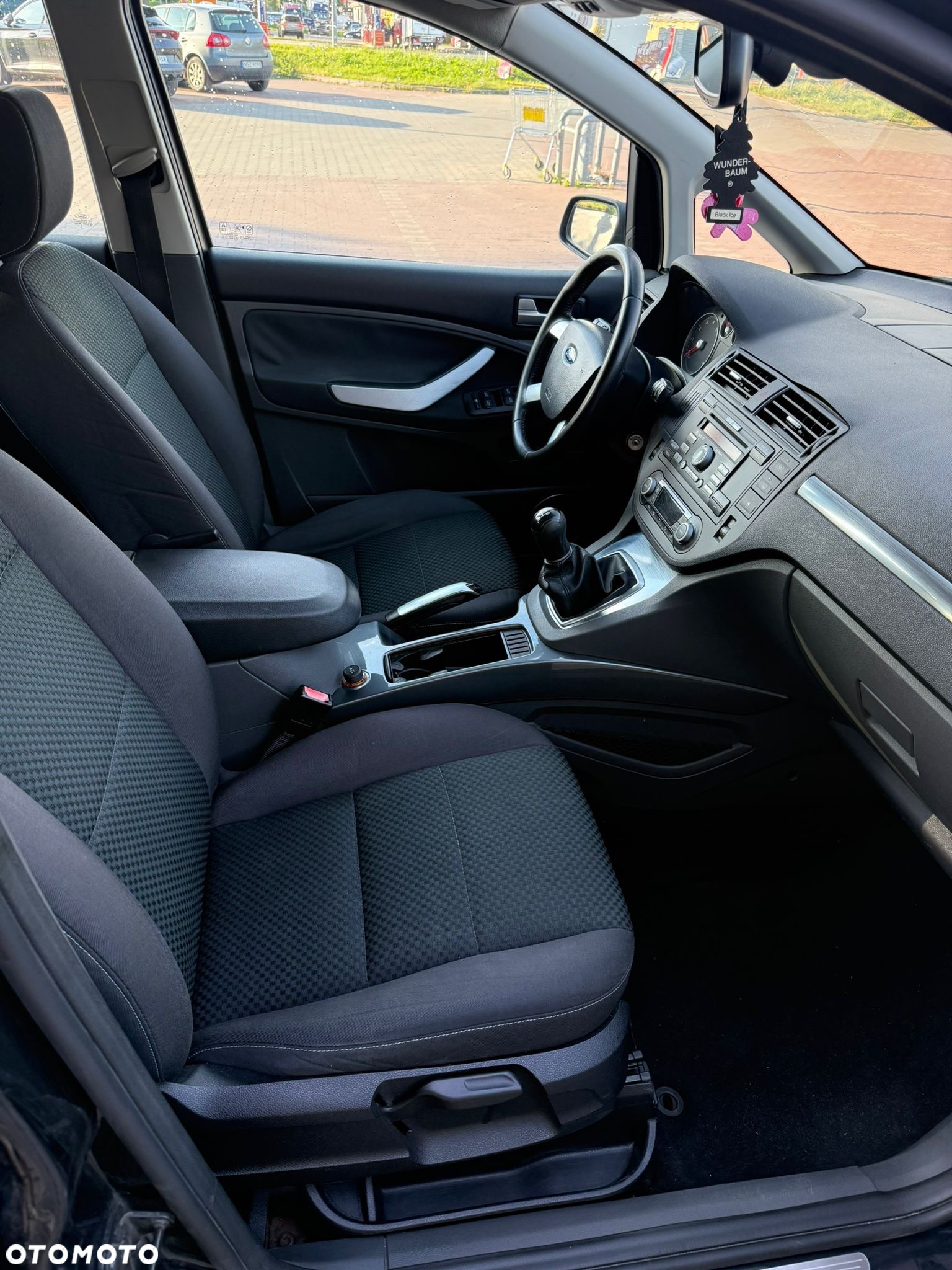 Ford C-MAX 1.8 Titanium - 9