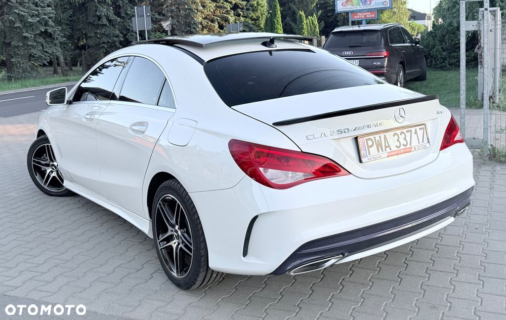 Mercedes-Benz CLA - 27