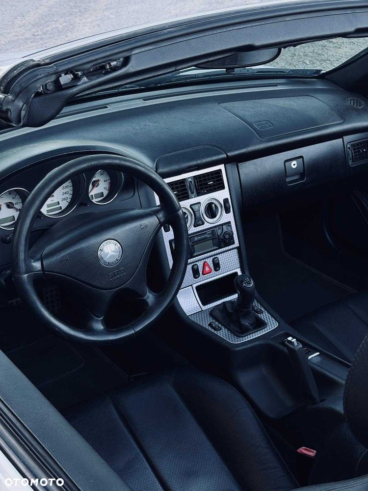 Mercedes-Benz SLK - 4