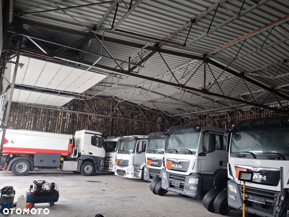 Mercedes-Benz 2548 - 22