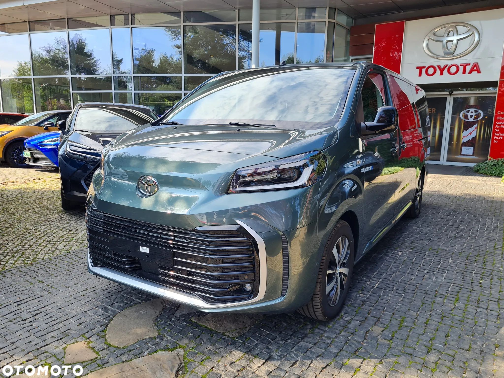 Toyota Proace Verso 2.0 D4-D Long VIP - 1