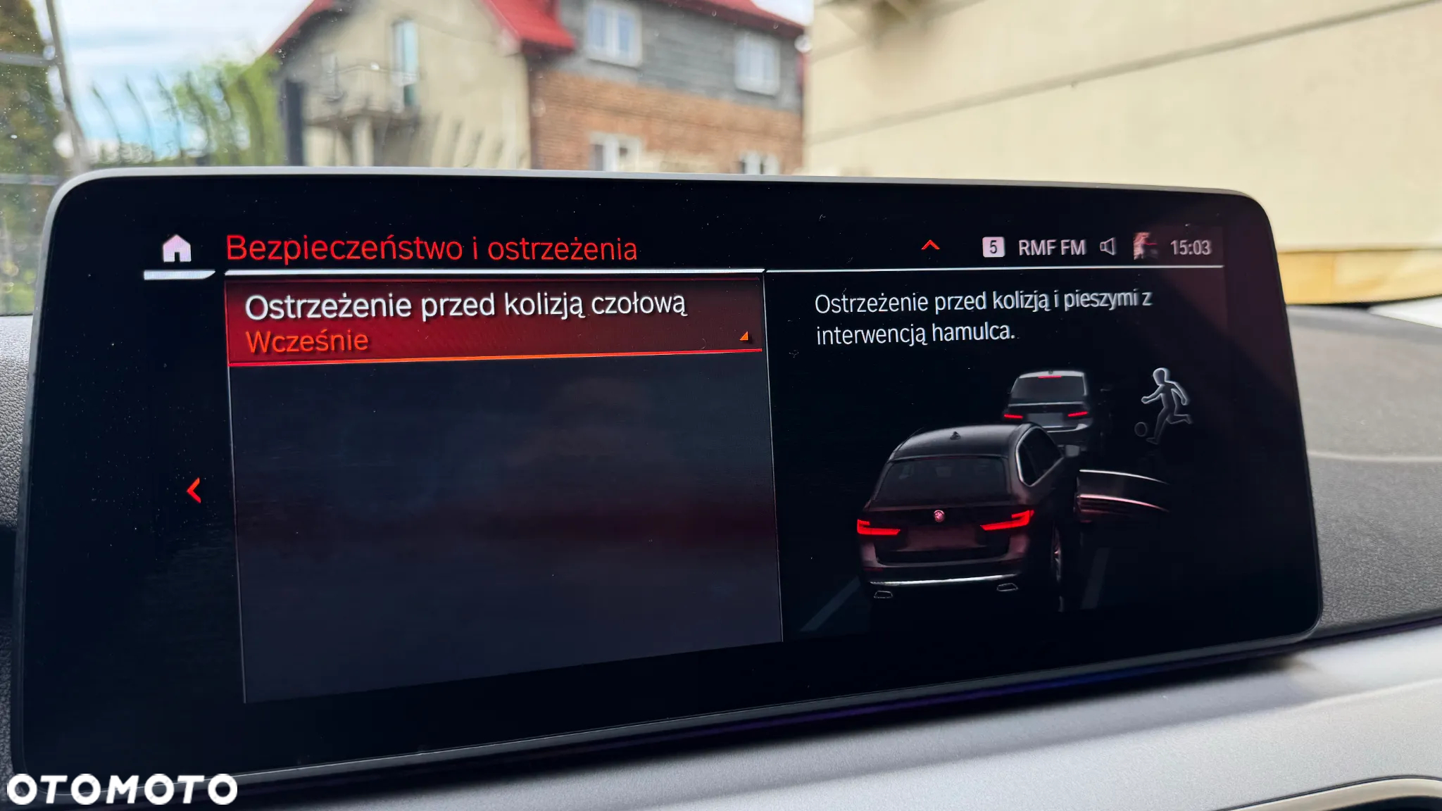 BMW Seria 5 520d Sport Line - 30