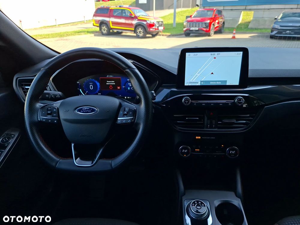 Ford Kuga 2.5 FHEV FWD ST-Line - 21