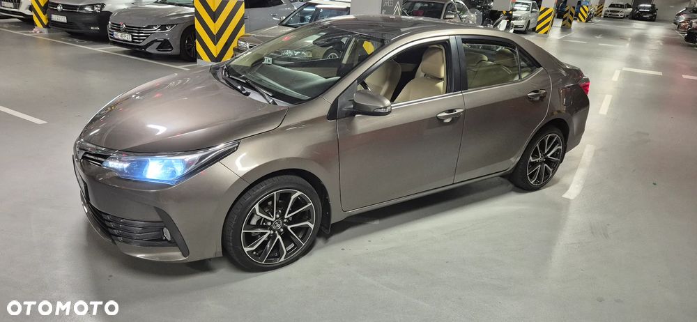 Toyota Corolla 1.6 Premium EU6 - 35