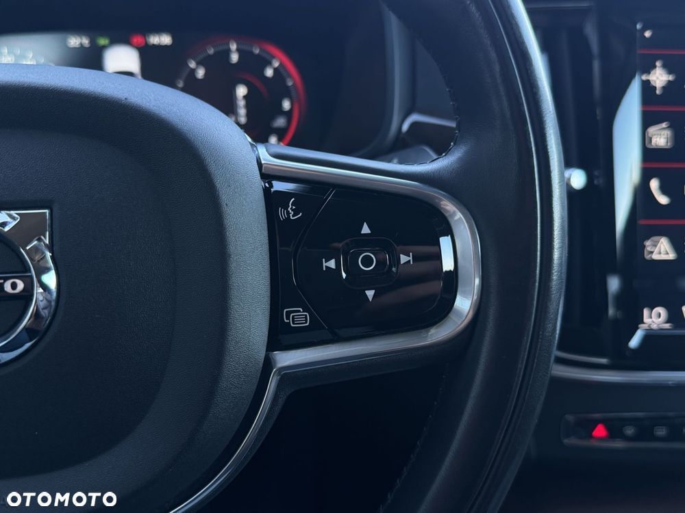 Volvo S90 D5 AWD Geartronic Inscription - 18
