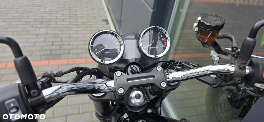 Kawasaki Z 900 RS - 34