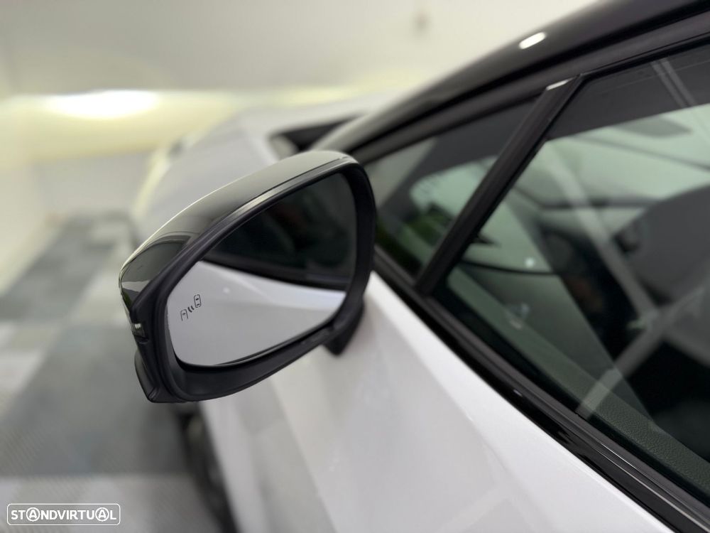 Toyota C-HR 1.8 Hybrid Square Collection - 35