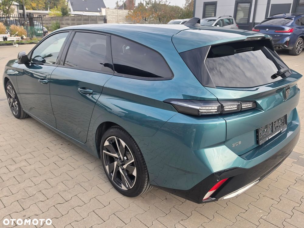 Peugeot 308 2023 photo 3