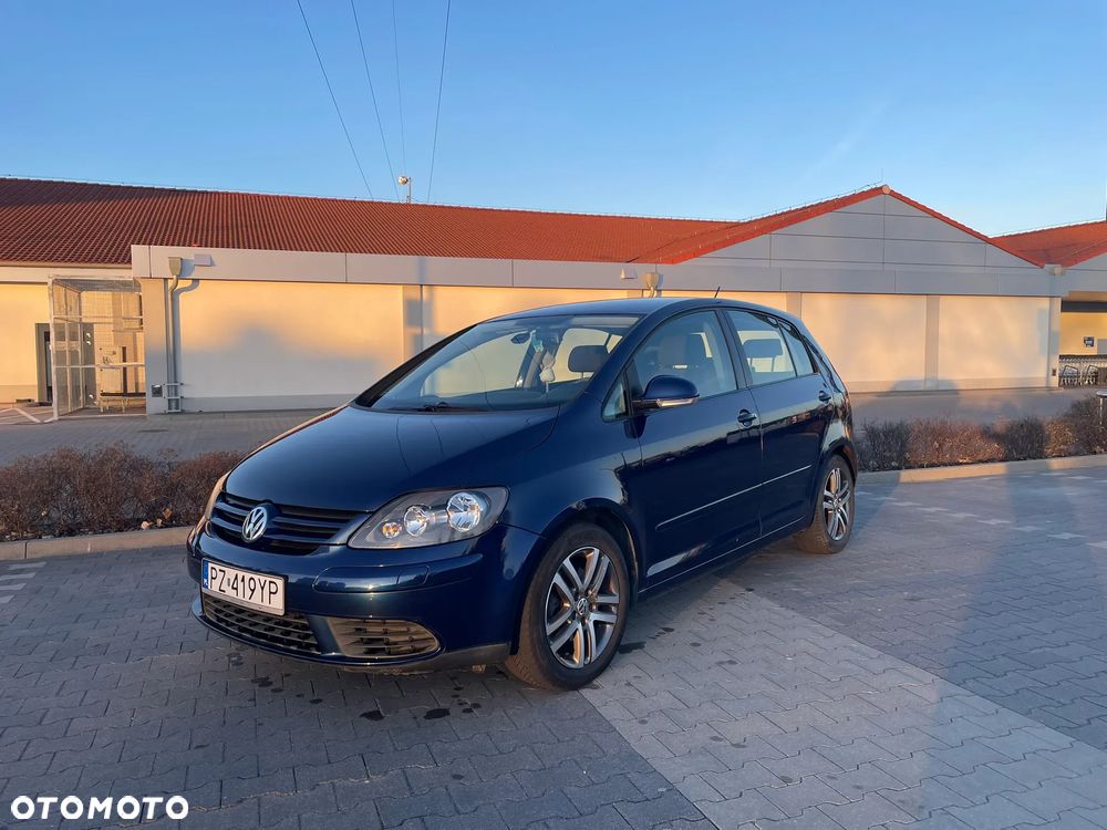 Volkswagen Golf Plus - 1