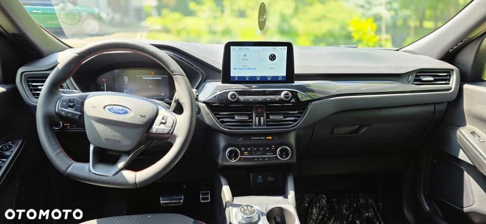 Ford Kuga - 13