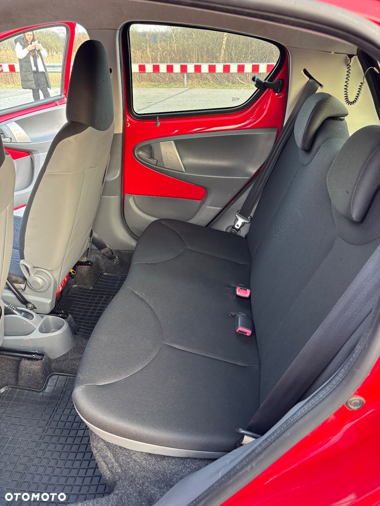 Toyota Aygo - 13