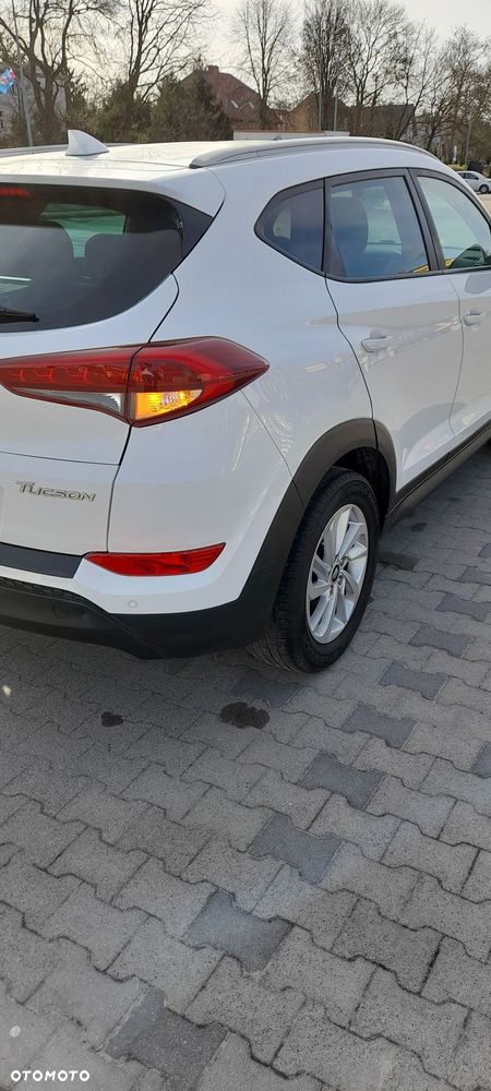 Hyundai Tucson blue 1.7 CRDi 2WD Passion - 12