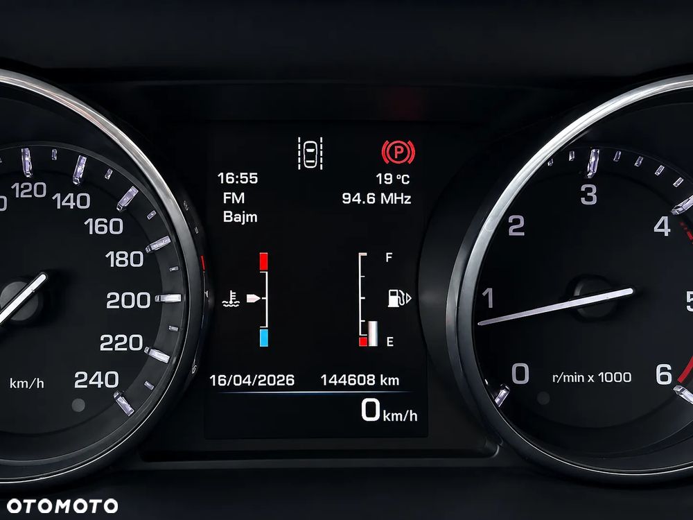 Land Rover Discovery Sport TD4 SE - 14