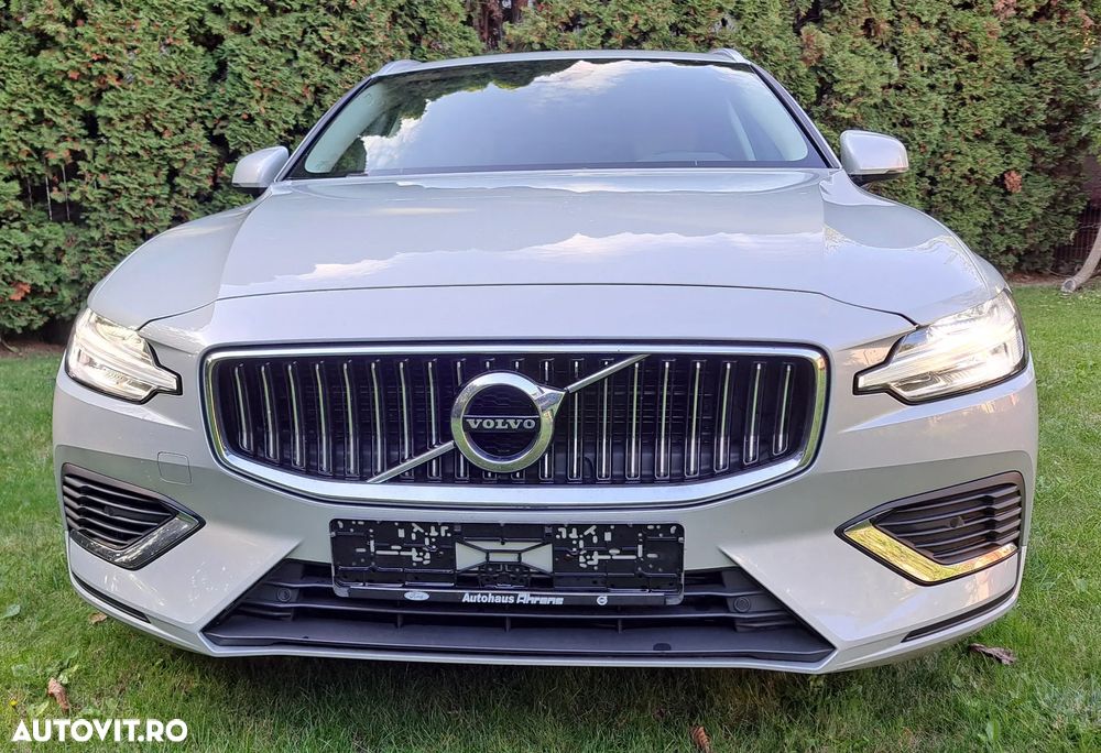 Volvo V60 T6 AWD Twin Engine Geartronic Momentum Pro - 2