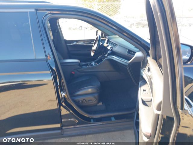 Jeep Grand Cherokee - 6