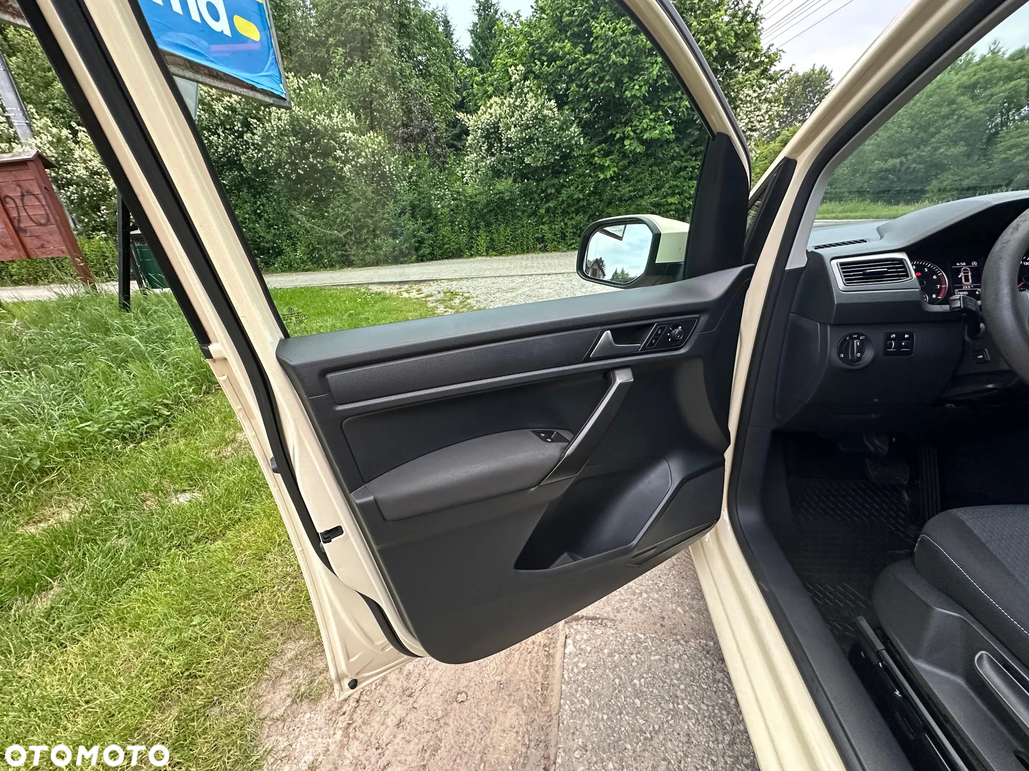 Volkswagen Caddy 1.4 BiFuel TGI (7-Si.) DSG Maxi Family - 21