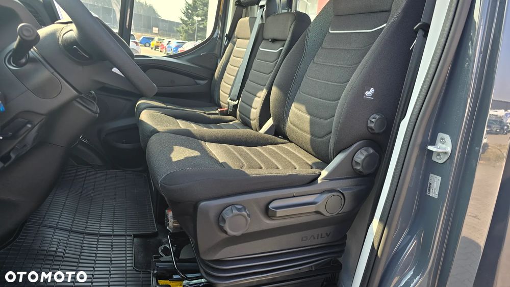 Iveco DOSTEPNY OD RĘKI !!! - 12