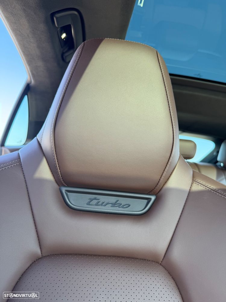 Porsche Macan Electric Turbo - 8