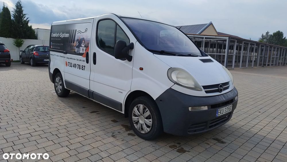 Opel Vivaro - 1