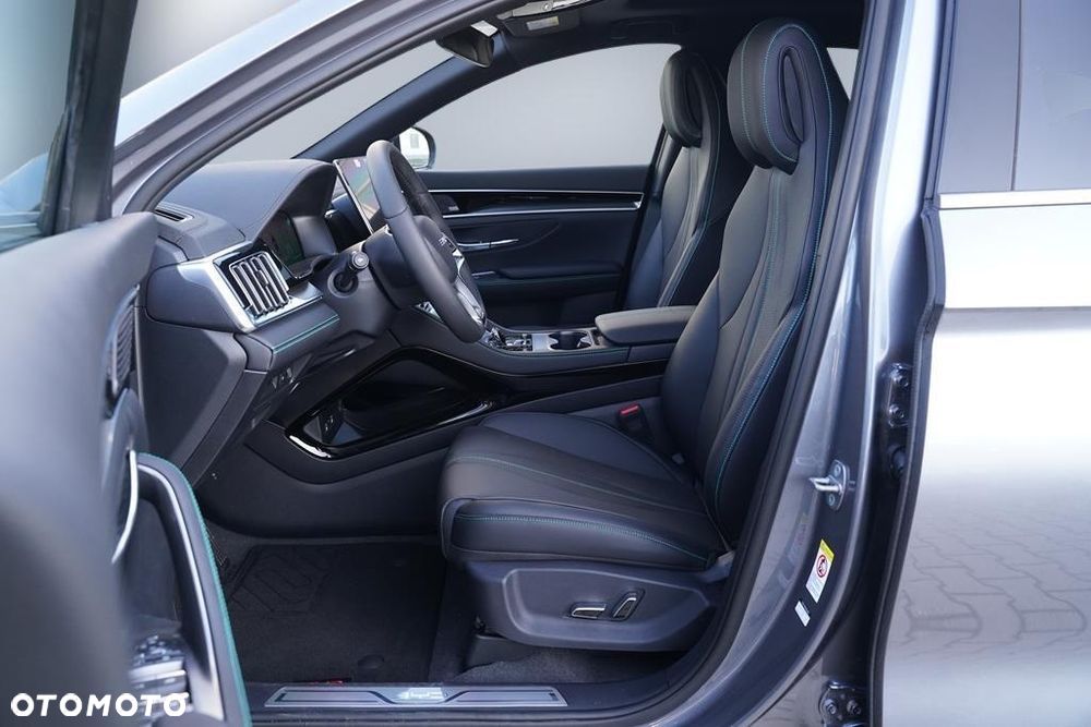 BYD Seal U 1.5T Design AWD - 11