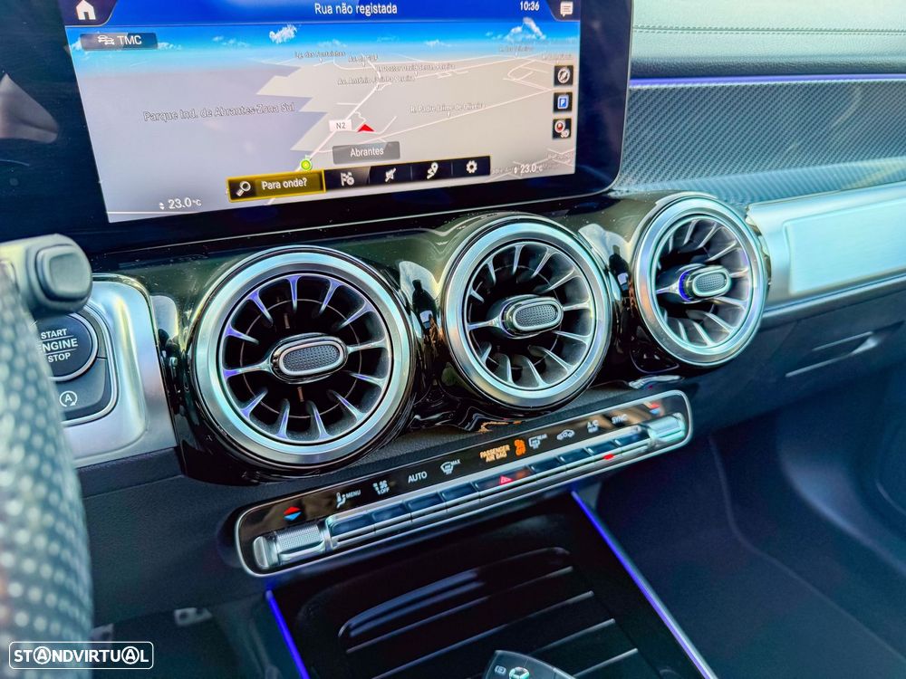 Mercedes-Benz GLB 200 d AMG Line - 22