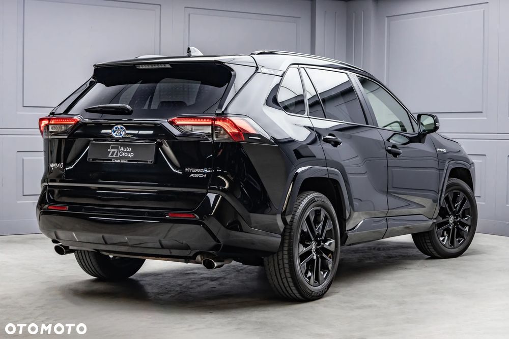Toyota RAV4 2.5 Hybrid Black Edition by JBL 4x4 - 3